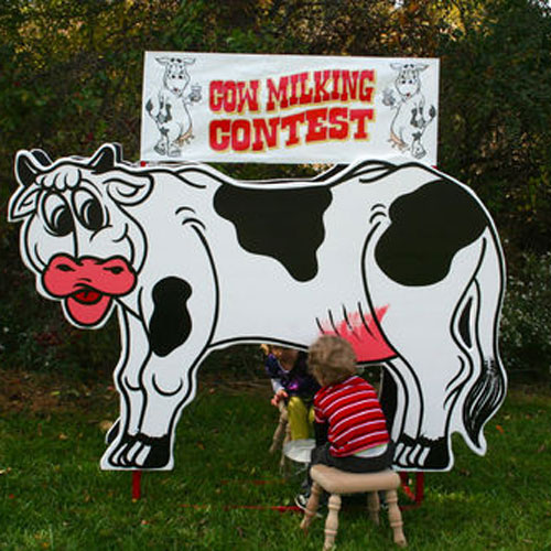 Bessie the Cow Milking Game Rental